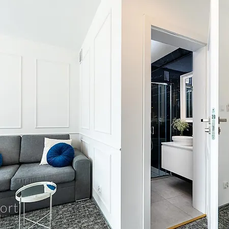 Blu Port Гонски